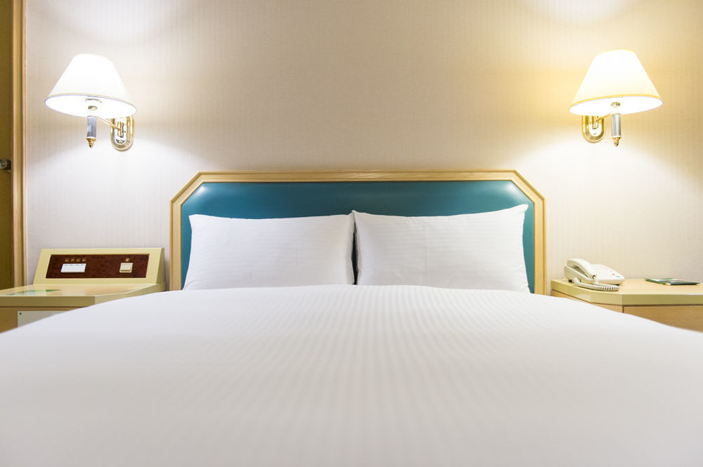 Santos Hotel Taipei Eksteriør bilde